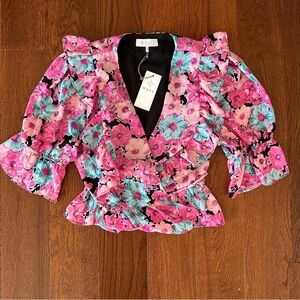 Wayf Pink Floral Print t Ruffle Trim Wrap Top size L New With Tags